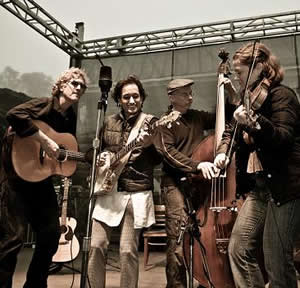 Evie Ladin Band